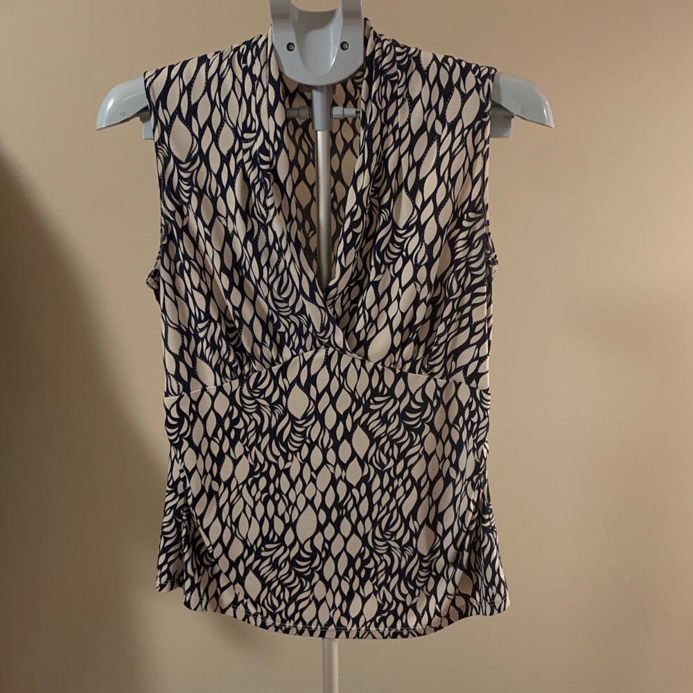 Cleo Navy and Cream Leaf Print Top small